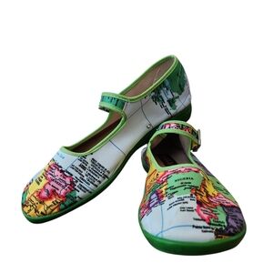 Hot Chocolate Design Chocolaticas MAPS Mary Jane Flats Shoes Sz 37 US 7 EUC
